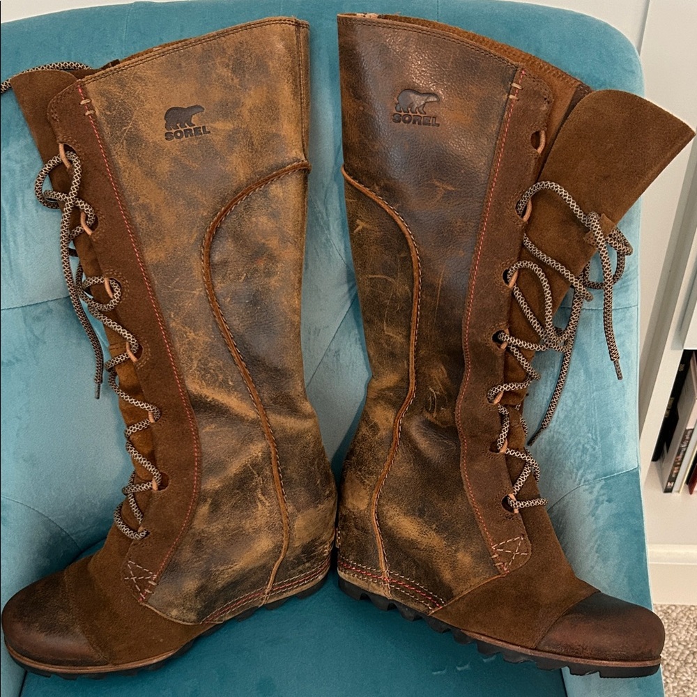 Sorel Women's Brown Lace-Up Boots